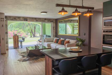 Tranquil Golfside Villa in Balvanera Polo Country Club Country Club - Corregidora, Mexico