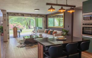 Tranquil Golfside Villa in Balvanera Polo Country Club Country Club - Corregidora, Mexico