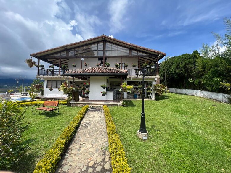 Tranquil Countryside Haven in the Valle del Cauca Hills - Dagua, Colombia