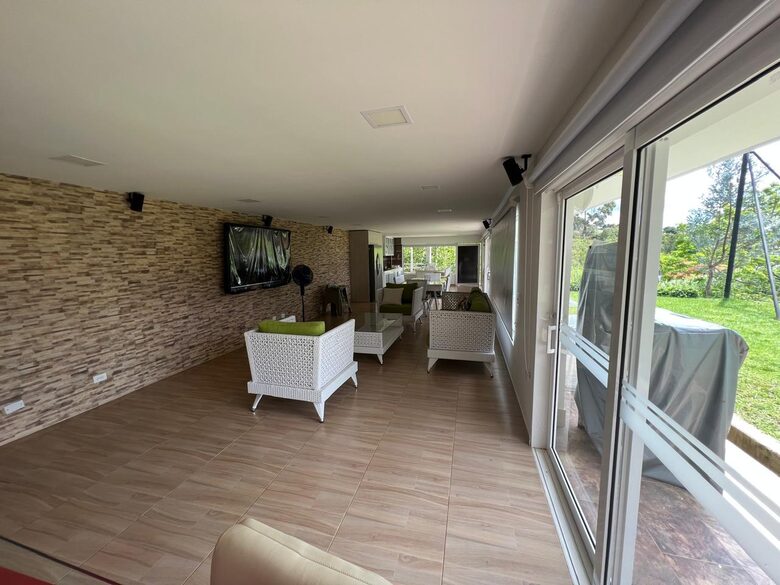 Tranquil Countryside Haven in the Valle del Cauca Hills - Dagua, Colombia