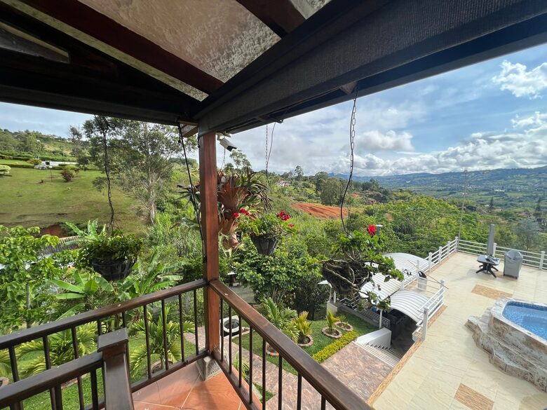 Tranquil Countryside Haven in the Valle del Cauca Hills - Dagua, Colombia