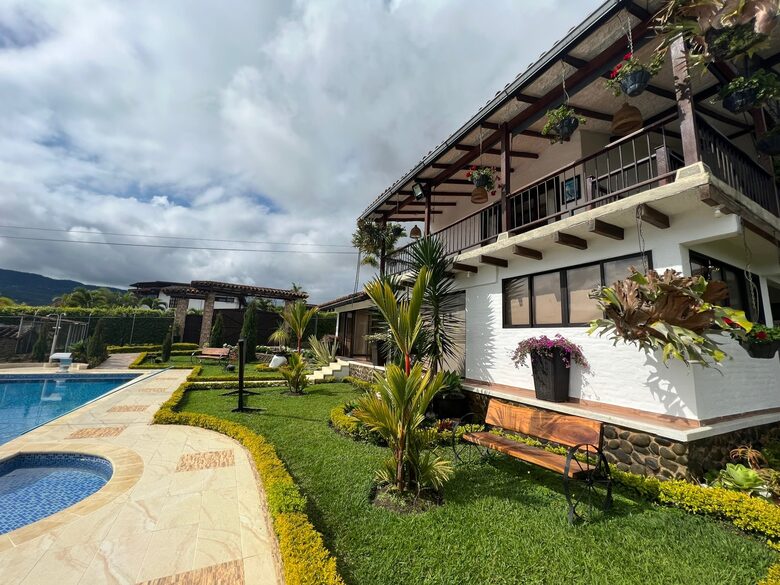 Tranquil Countryside Haven in the Valle del Cauca Hills - Dagua, Colombia