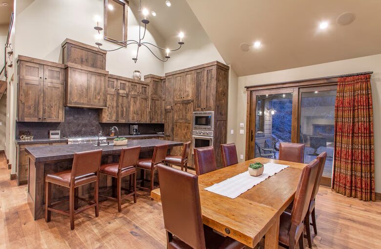 Old Town Park City Mountain Estate Steps from Main Street & Ski Lifts - Park City, Utah