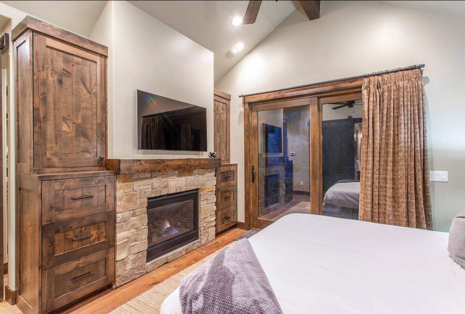 Old Town Park City Mountain Estate Steps from Main Street & Ski Lifts - Park City, Utah