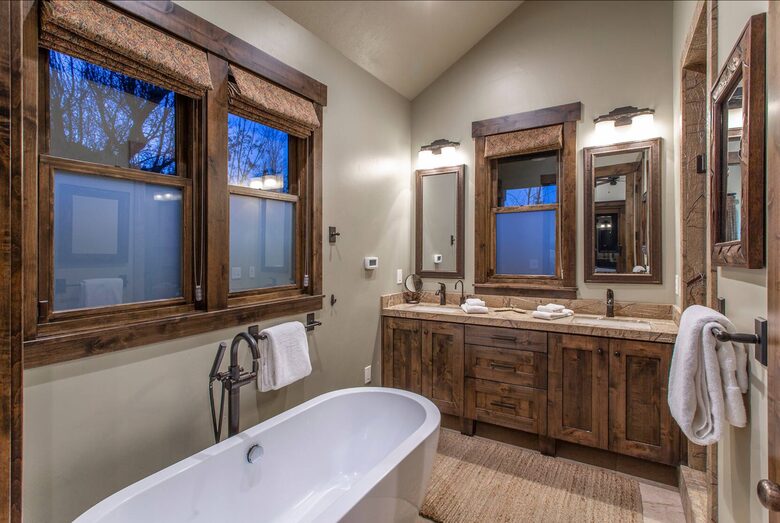 Old Town Park City Mountain Estate Steps from Main Street & Ski Lifts - Park City, Utah