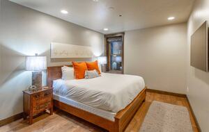 Old Town Park City Mountain Estate Steps from Main Street & Ski Lifts - Park City, Utah