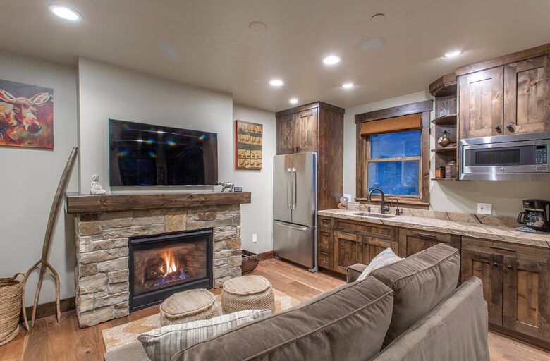 Old Town Park City Mountain Estate Steps from Main Street & Ski Lifts - Park City, Utah