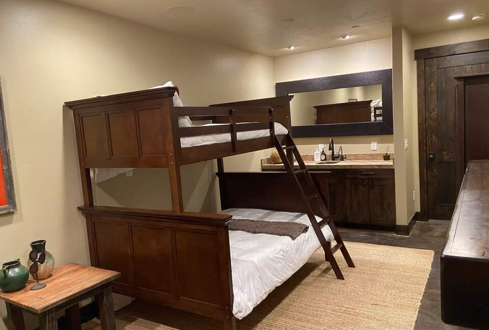 Old Town Park City Mountain Estate Steps from Main Street & Ski Lifts - Park City, Utah