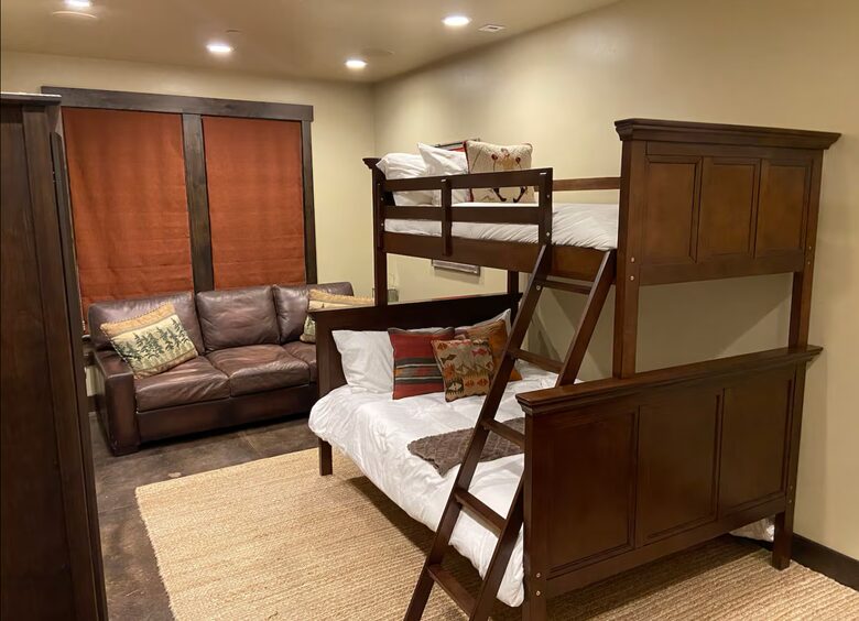 Old Town Park City Mountain Estate Steps from Main Street & Ski Lifts - Park City, Utah