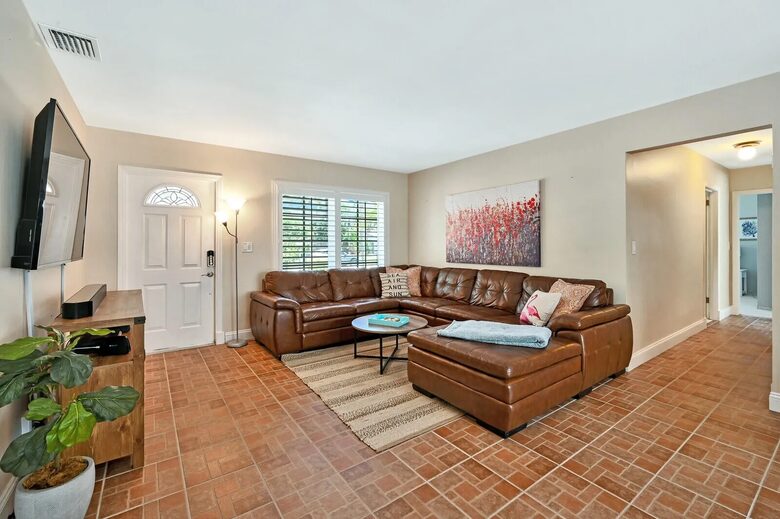 Sprawling Deerfield Beach Oasis with Heated Pool & Tiki Lounge - Deerfield Beach, Florida