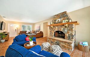 Sprawling Deerfield Beach Oasis with Heated Pool & Tiki Lounge - Deerfield Beach, Florida