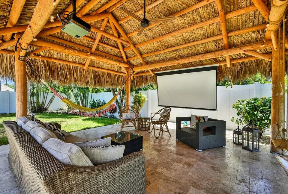 Sprawling Deerfield Beach Oasis with Heated Pool & Tiki Lounge - Deerfield Beach, Florida