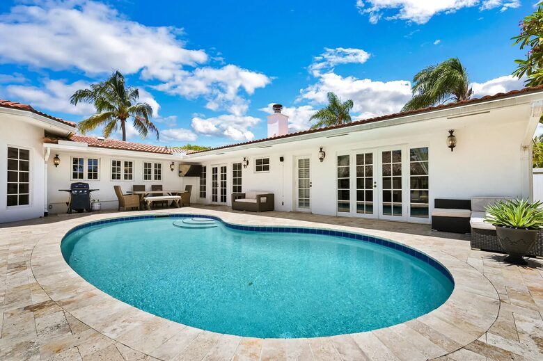 Sprawling Deerfield Beach Oasis with Heated Pool & Tiki Lounge - Deerfield Beach, Florida