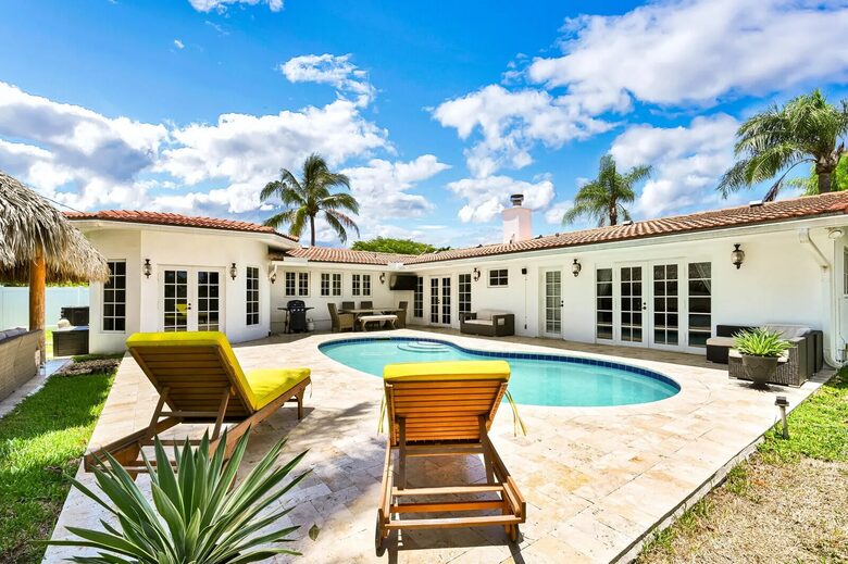 Sprawling Deerfield Beach Oasis with Heated Pool & Tiki Lounge - Deerfield Beach, Florida