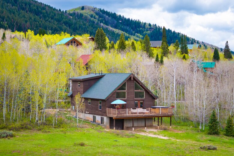 Modern Mountain Getaway near Park City with Sweeping Views - Oakley, Utah