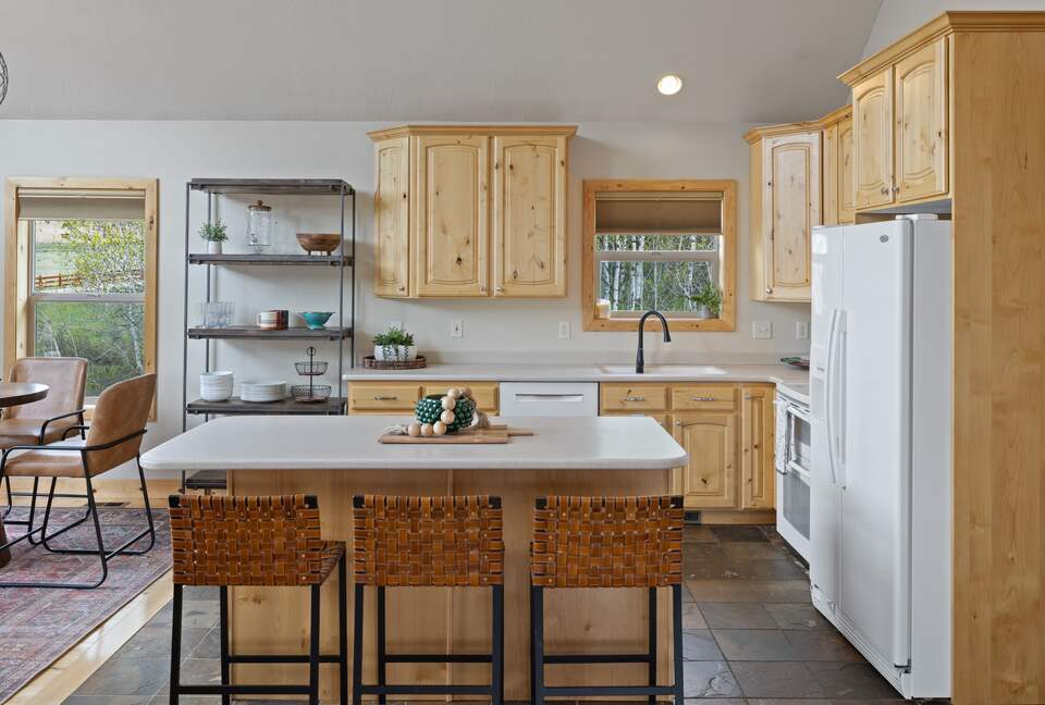 Modern Mountain Getaway near Park City with Sweeping Views - Oakley, Utah