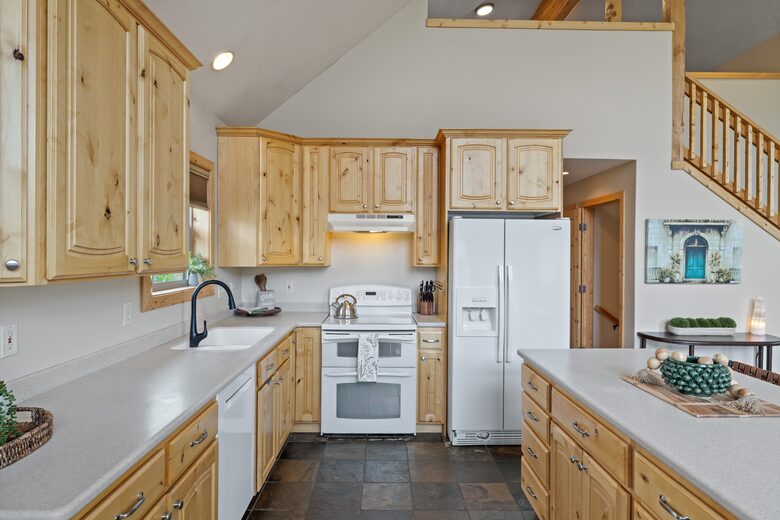 Modern Mountain Getaway near Park City with Sweeping Views - Oakley, Utah