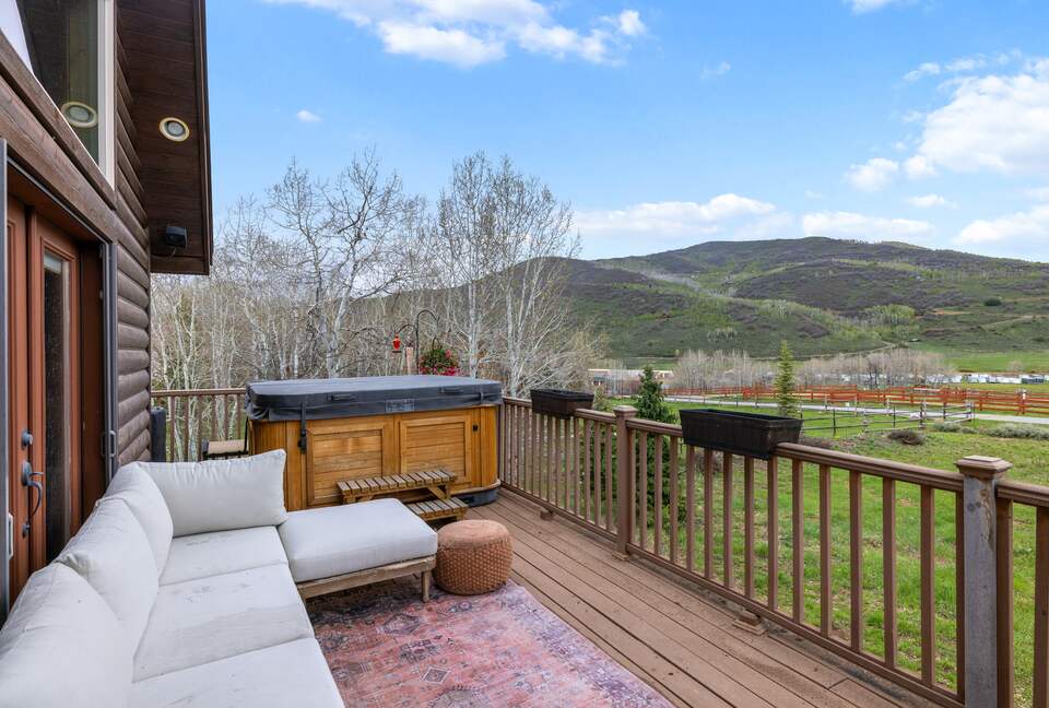 Modern Mountain Getaway near Park City with Sweeping Views - Oakley, Utah