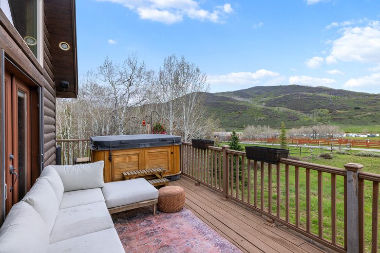 Modern Mountain Getaway near Park City with Sweeping Views - Oakley, Utah