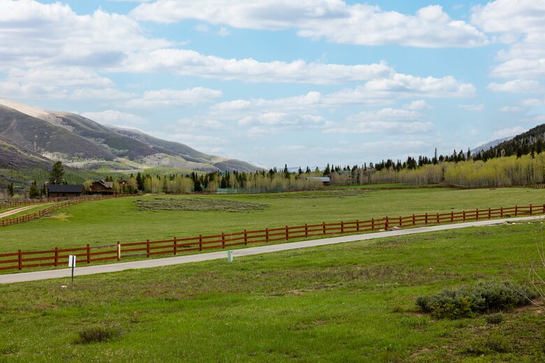 Modern Mountain Getaway near Park City with Sweeping Views - Oakley, Utah