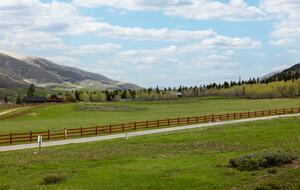 Modern Mountain Getaway near Park City with Sweeping Views - Oakley, Utah