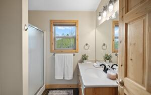 Modern Mountain Getaway near Park City with Sweeping Views - Oakley, Utah