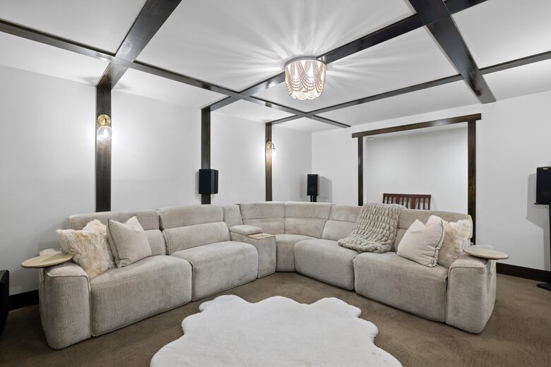 Modern Mountain Getaway near Park City with Sweeping Views - Oakley, Utah