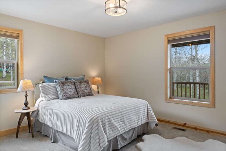 Modern Mountain Getaway near Park City with Sweeping Views - Oakley, Utah