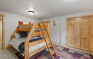 Modern Mountain Getaway near Park City with Sweeping Views - Oakley, Utah