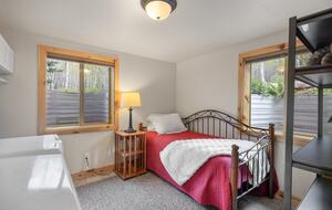 Modern Mountain Getaway near Park City with Sweeping Views - Oakley, Utah