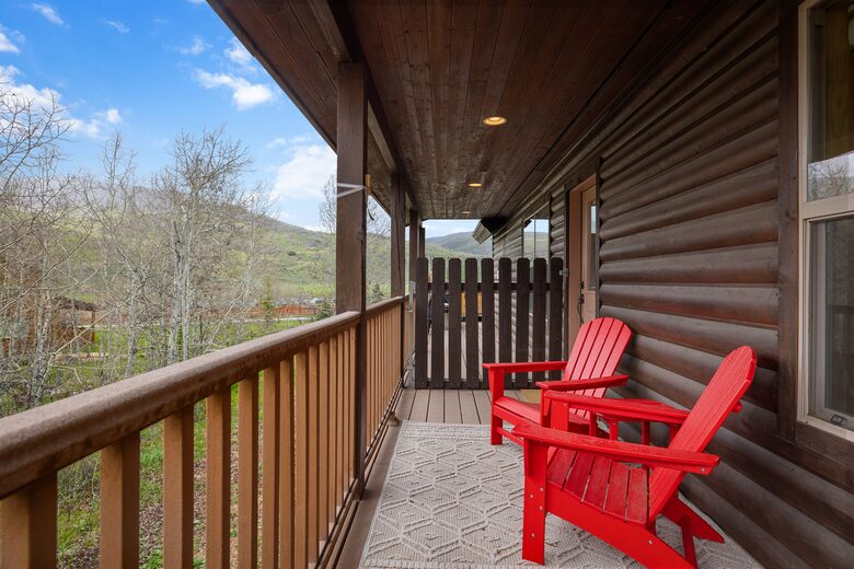 Modern Mountain Getaway near Park City with Sweeping Views - Oakley, Utah