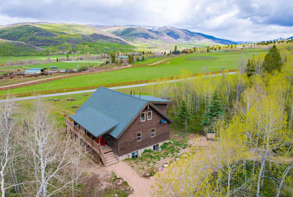 Modern Mountain Getaway near Park City with Sweeping Views - Oakley, Utah