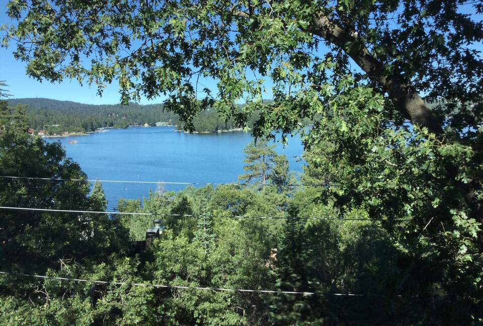 Grand View Lodge at Arrowhead - Lake Arrowhead, California