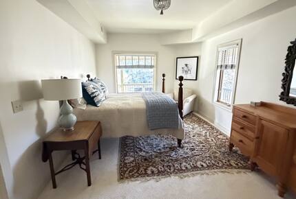 Elegant Lakeview Cabin Near Downtown Blowing Rock - Blowing Rock, North Carolina