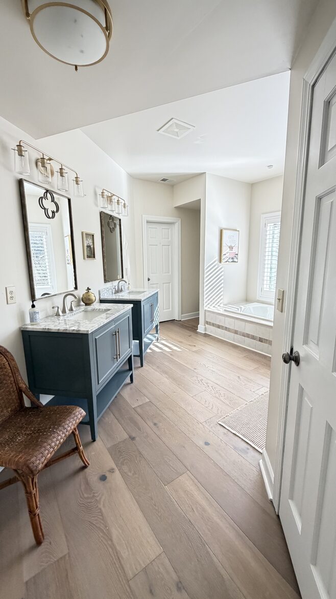 Elegant Lakeview Cabin Near Downtown Blowing Rock - Blowing Rock, North Carolina