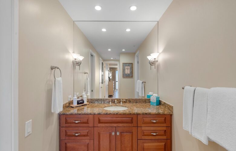 Kaanapali Alii | 492 - Lahaina, Hawaii