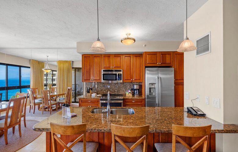 Kaanapali Alii | 492 - Lahaina, Hawaii