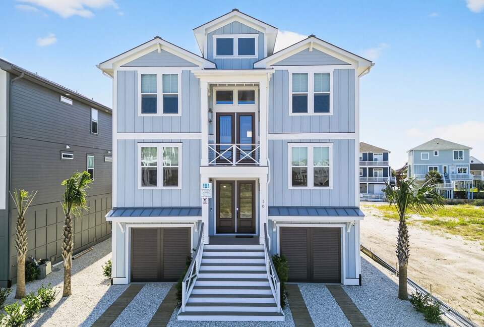 New Ocean Isle Retreat with Direct Beach Access & Tiki Bar - Ocean Isle Beach, North Carolina