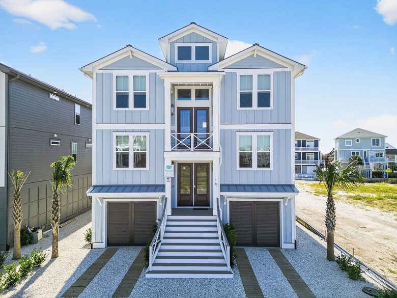 New Ocean Isle Retreat with Direct Beach Access & Tiki Bar - Ocean Isle Beach, North Carolina