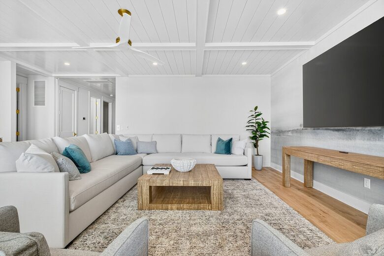 New Ocean Isle Retreat with Direct Beach Access & Tiki Bar - Ocean Isle Beach, North Carolina