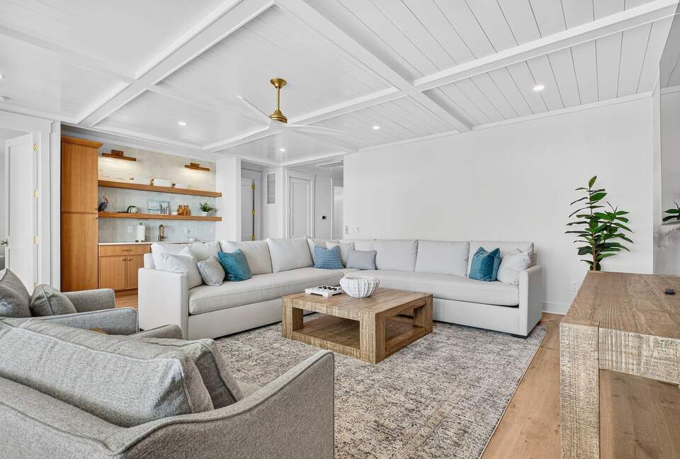 New Ocean Isle Retreat with Direct Beach Access & Tiki Bar - Ocean Isle Beach, North Carolina