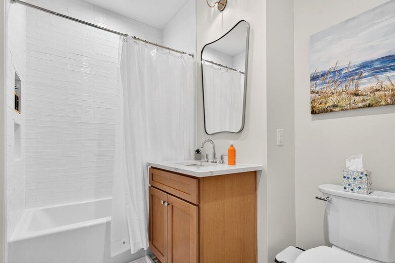 New Ocean Isle Retreat with Direct Beach Access & Tiki Bar - Ocean Isle Beach, North Carolina