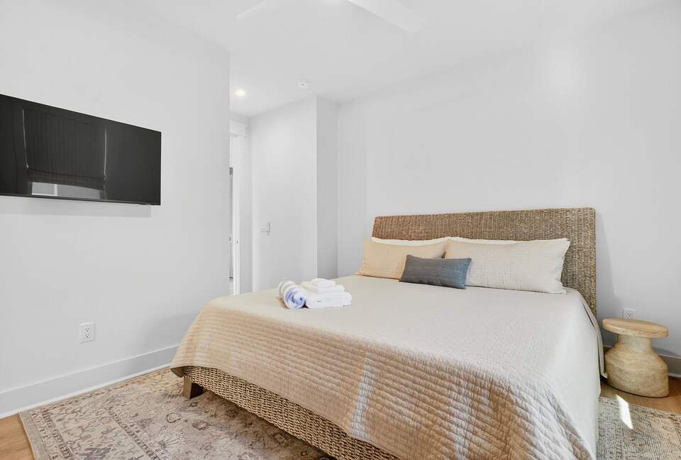 New Ocean Isle Retreat with Direct Beach Access & Tiki Bar - Ocean Isle Beach, North Carolina