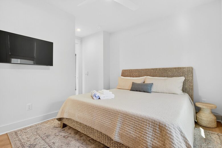 New Ocean Isle Retreat with Direct Beach Access & Tiki Bar - Ocean Isle Beach, North Carolina