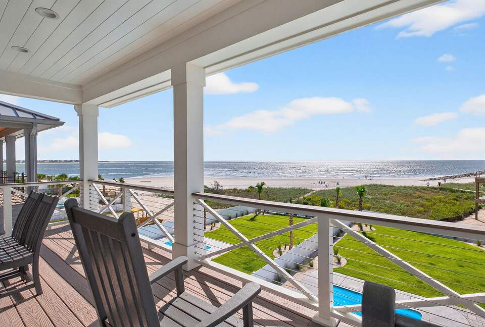New Ocean Isle Retreat with Direct Beach Access & Tiki Bar - Ocean Isle Beach, North Carolina