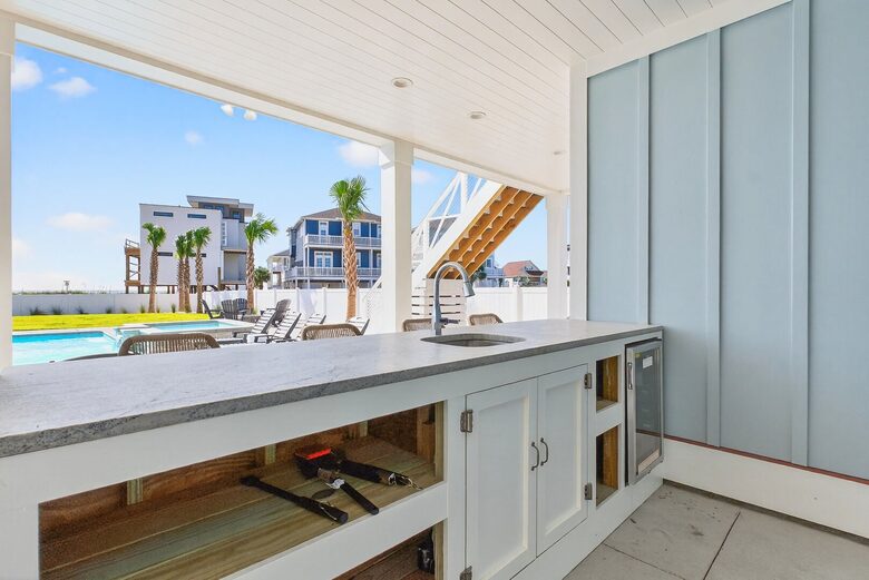 New Ocean Isle Retreat with Direct Beach Access & Tiki Bar - Ocean Isle Beach, North Carolina