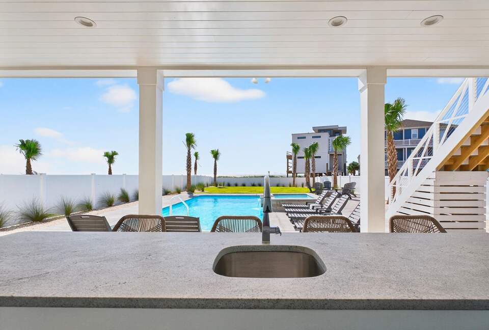New Ocean Isle Retreat with Direct Beach Access & Tiki Bar - Ocean Isle Beach, North Carolina