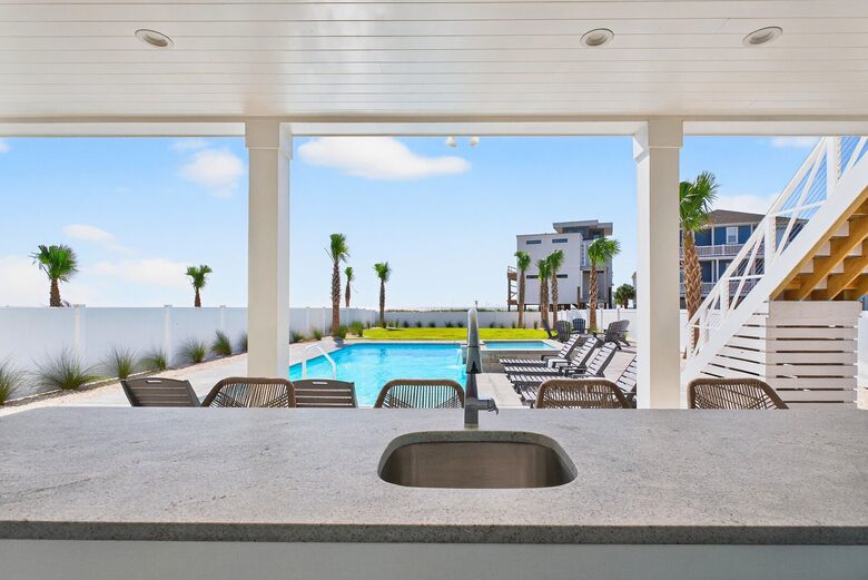 New Ocean Isle Retreat with Direct Beach Access & Tiki Bar - Ocean Isle Beach, North Carolina