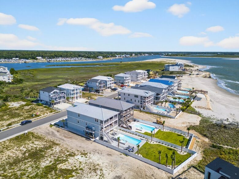 New Ocean Isle Retreat with Direct Beach Access & Tiki Bar - Ocean Isle Beach, North Carolina