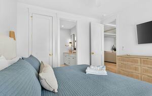 New Ocean Isle Retreat with Direct Beach Access & Tiki Bar - Ocean Isle Beach, North Carolina